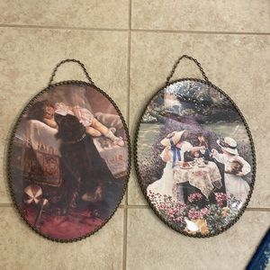 Pair of wall plaques  11” x 8”